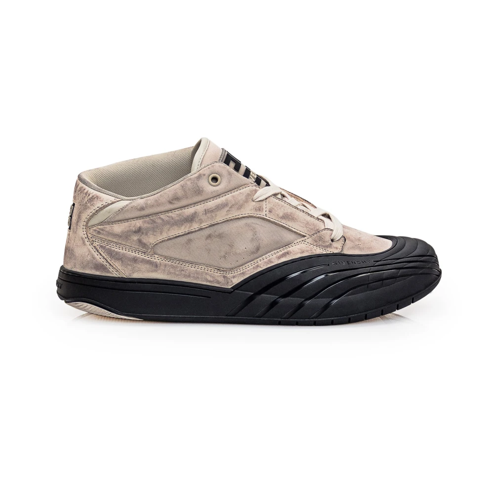 Givenchy Witte Sneakers van Nubuck Leer met Rubberen Zool Heren Schoenen