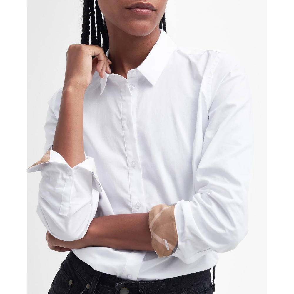 Barbour Elegante Oxford Katoenen Overhemd met Vrouwelijke Details White Dames