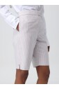 short-a-rayures-rouges