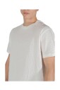 t-shirt-blanc-en-coton-manches-courtes