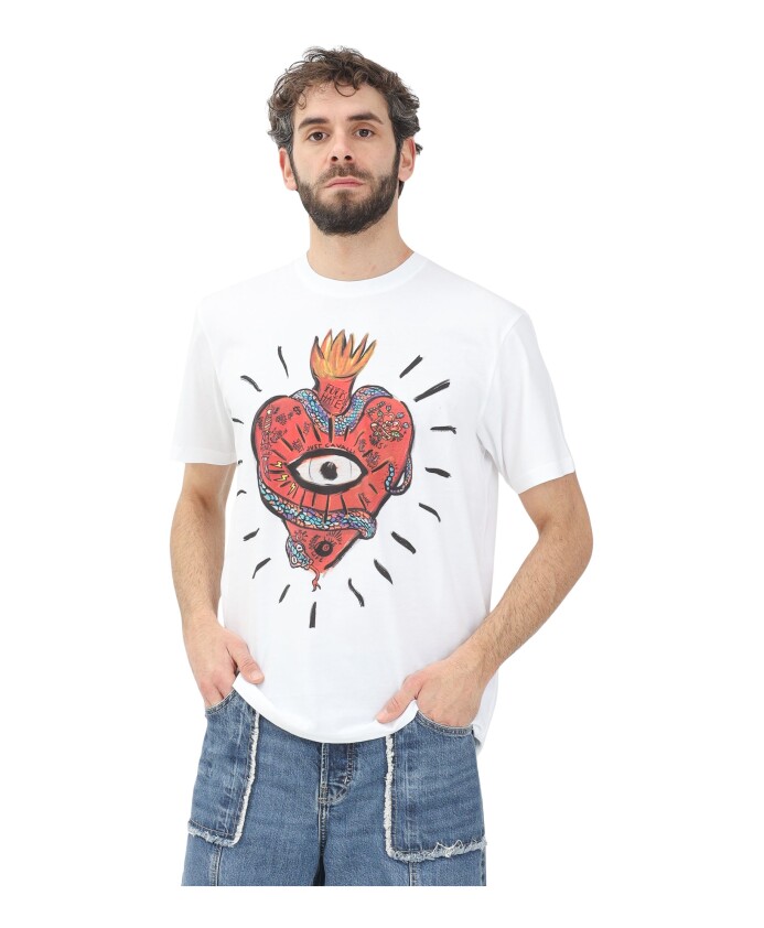 graphic-heart-flame-print-t-shirt