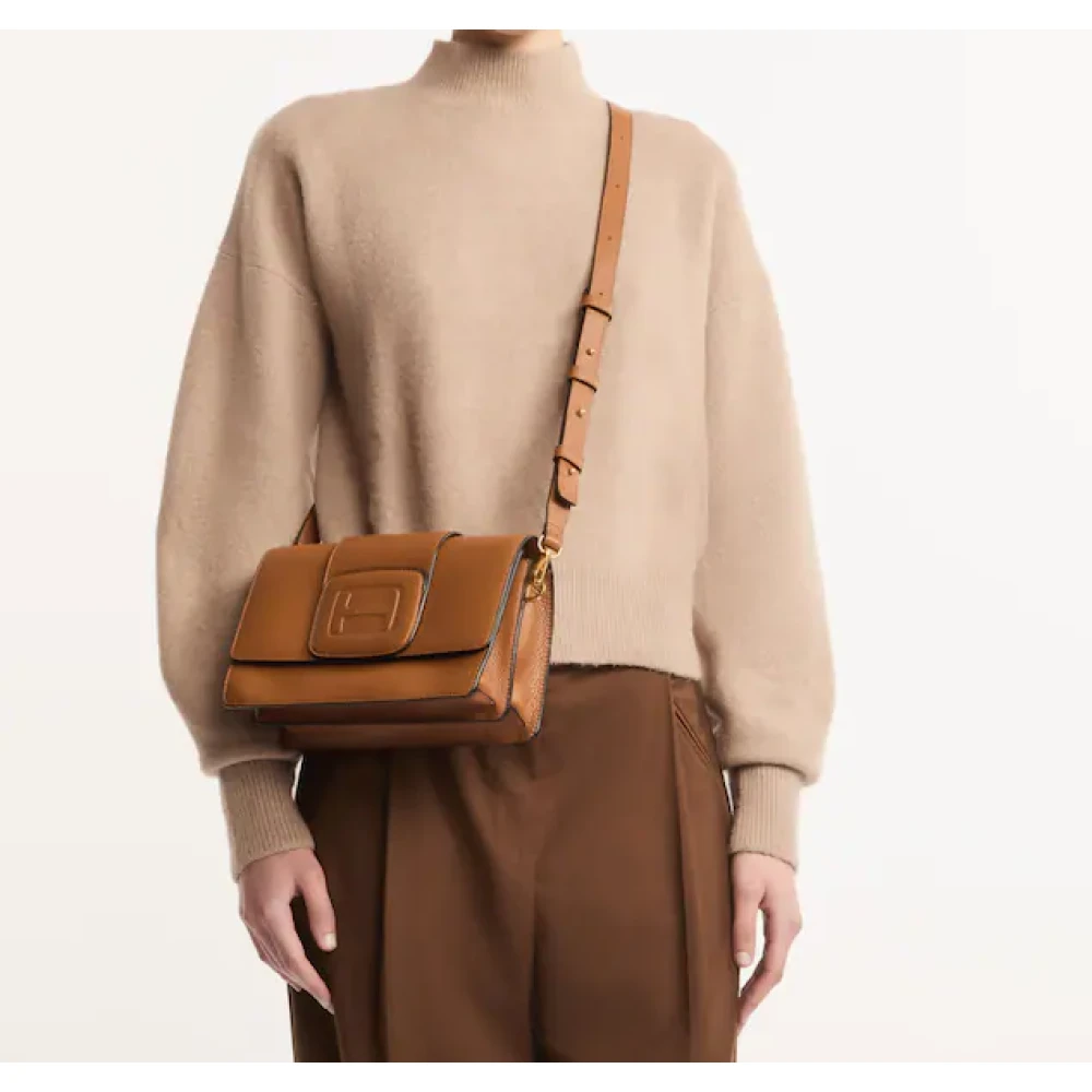 Hogan Geëmbosseerde leren tas met verwisselbaar handvat Brown Dames