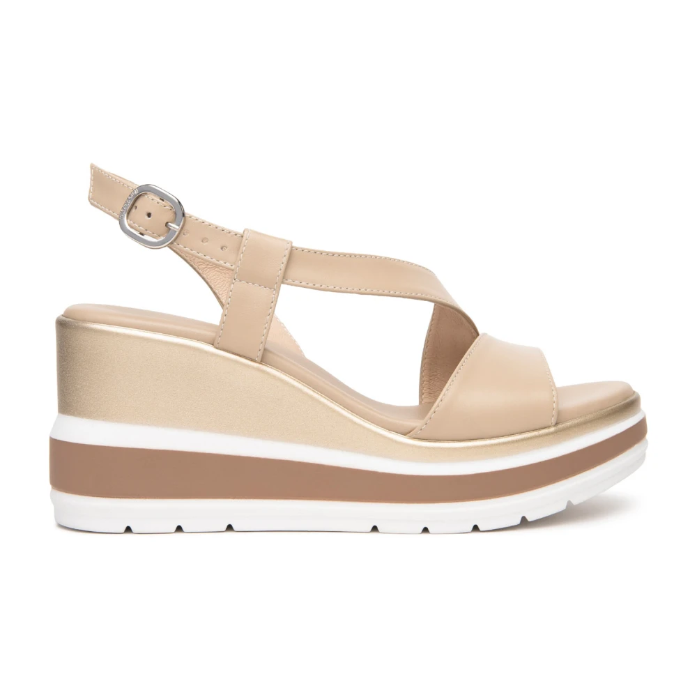 Shoes > Heels > Wedges - - Nerogiardini - Modalova