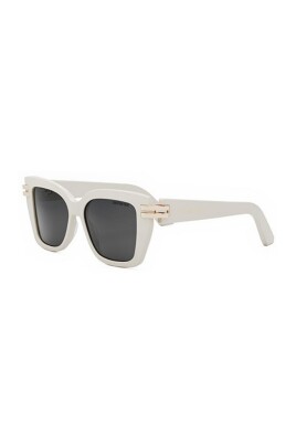 authentic-glasses-with-top-notch-service