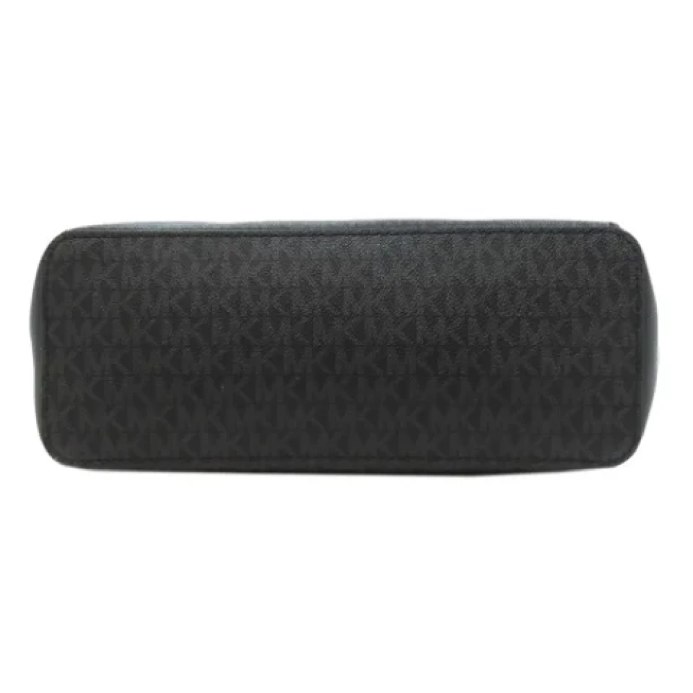 Michael Kors Pre-owned Canvas shoulder-bags Black Dames