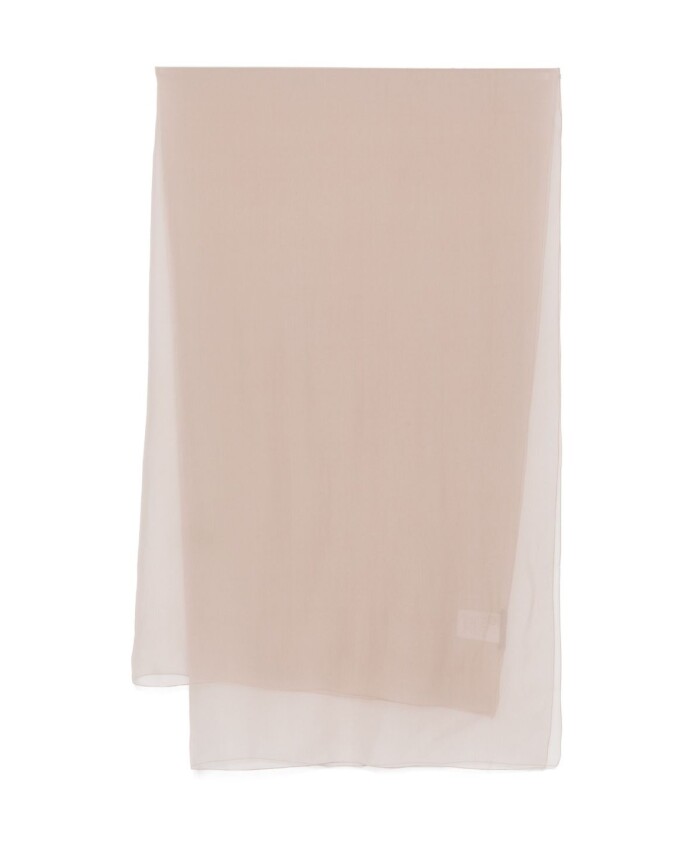 beige-zijden-sjaal-elegant-chic-accessoire