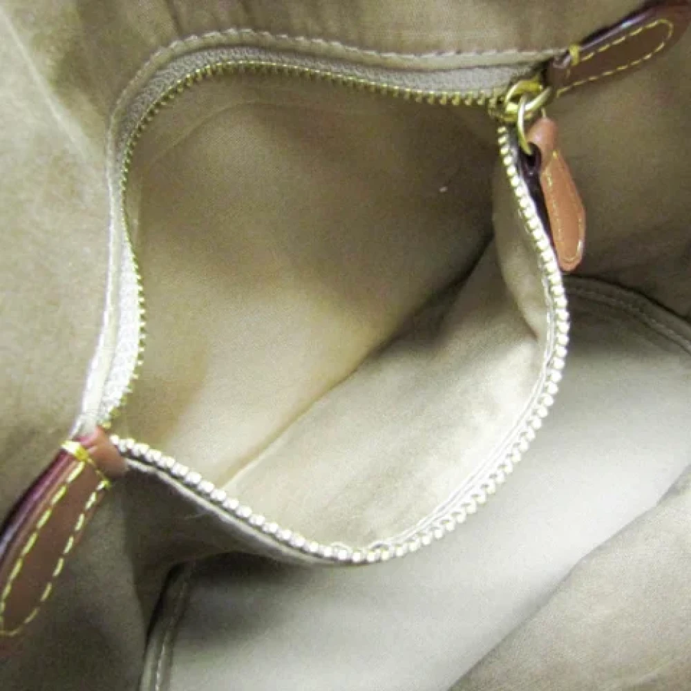 Coach Pre-owned Leather shoulder-bags Beige Dames