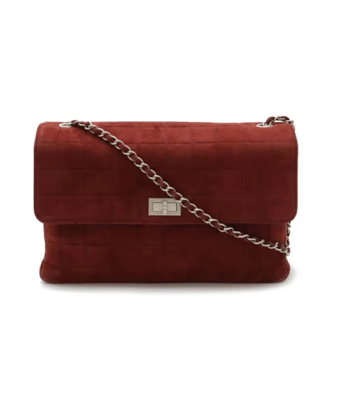pre-owned-daim-sacs-chanel