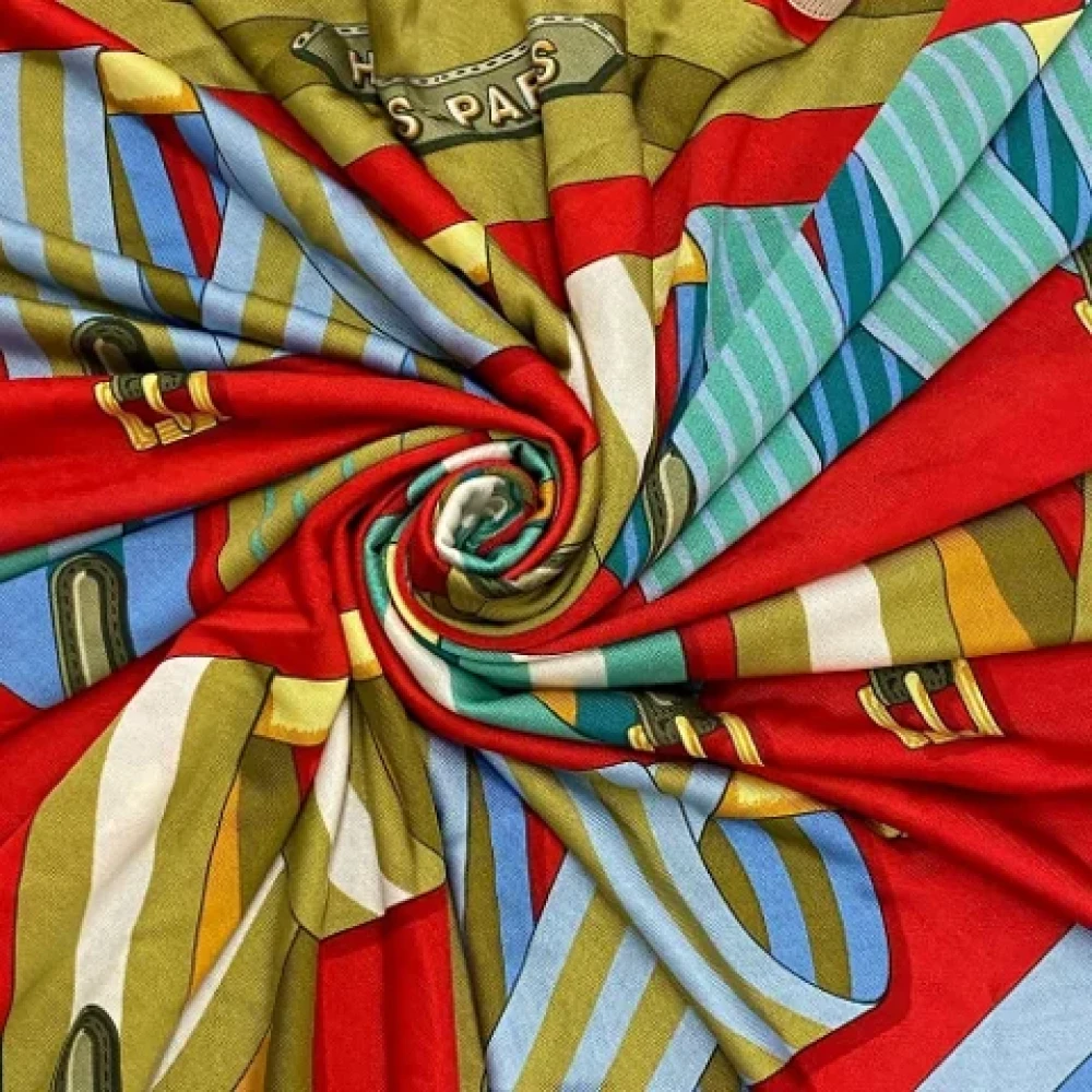 Hermès Vintage Pre-owned Silk scarves Multicolor Unisex