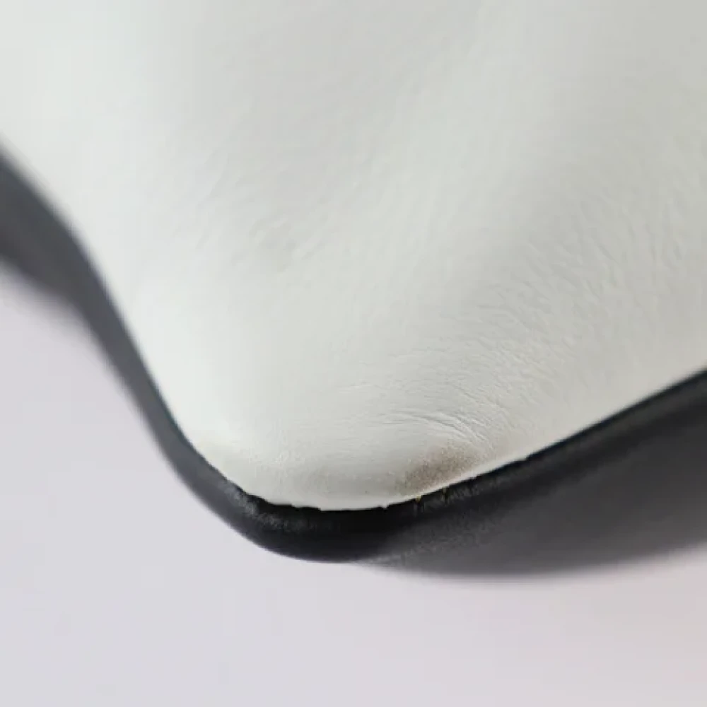 Loewe Pre-owned Fabric totes White Dames