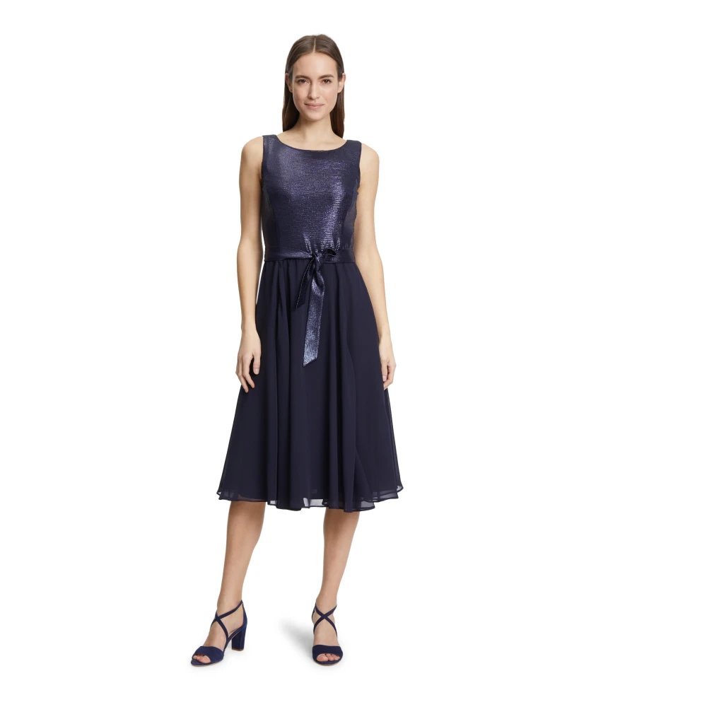 Vera Mont Zwaaiende Cocktailjurk met Riem Blue Dames