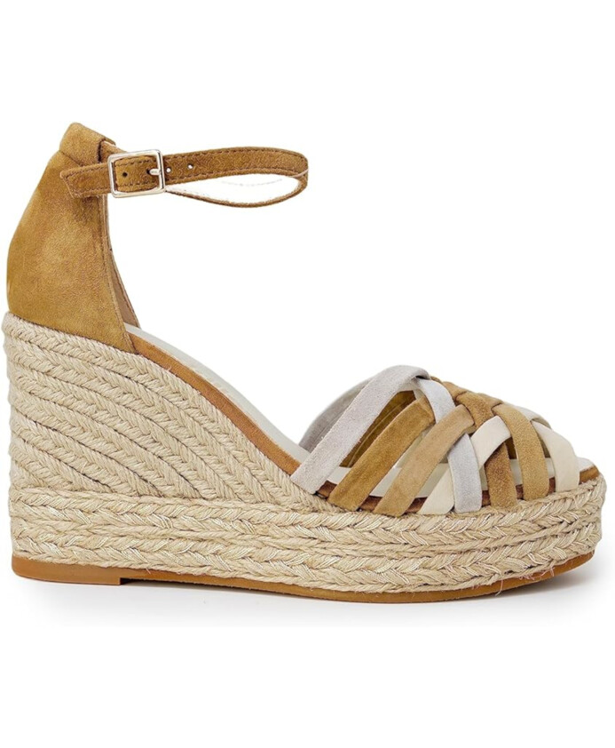 brown-flat-shoes