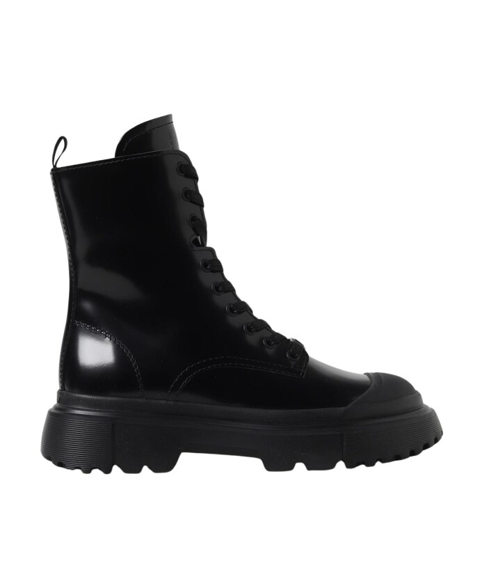 bottines-combat-en-cuir-verni