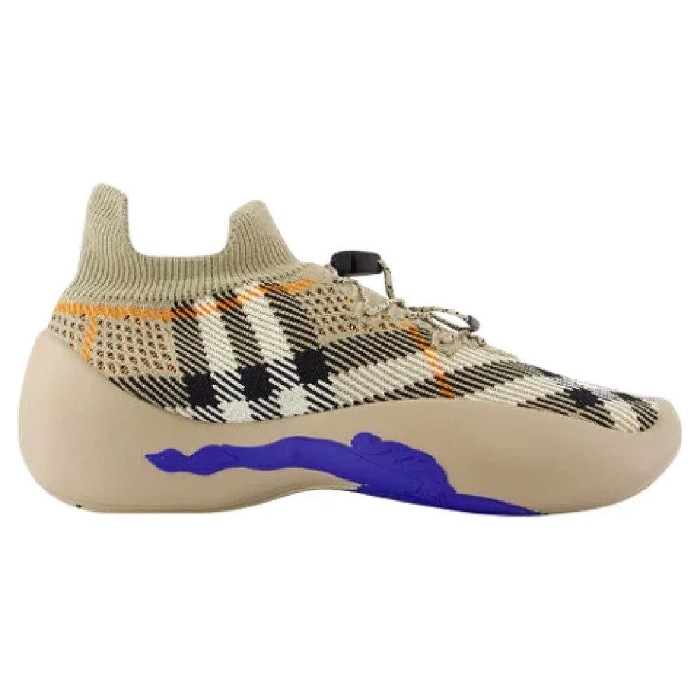 Burberry Nylon sneakers Beige, Dam