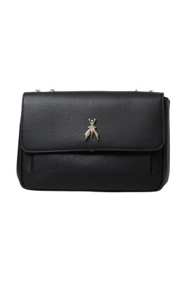 black-chain-strap-shoulder-bag
