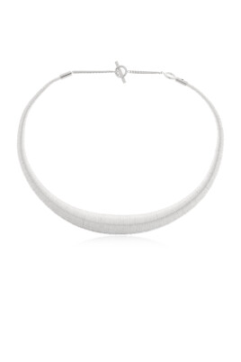collier-avec-finition-decorative