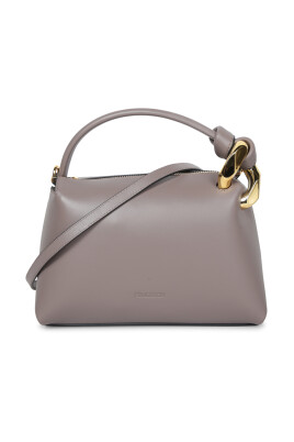 elegant-tortora-taske-med-gyldne-detaljer