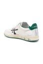 sneakers-blanches-modele-elegant
