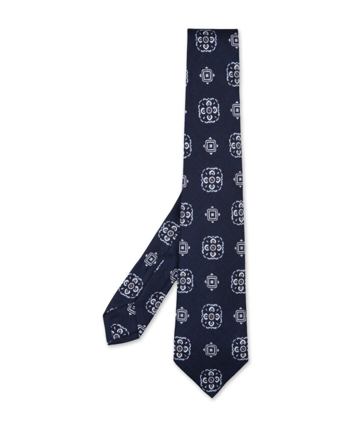 blue-silk-elegant-scarf