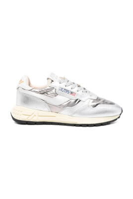 sneakers-basse-en-cuir-argent