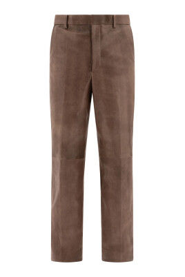brown-leather-trousers-sophisticated-style