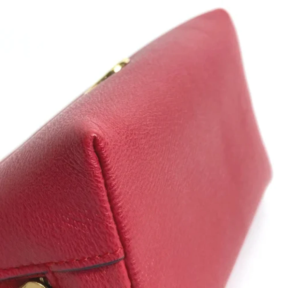Loewe Pre-owned Leather pouches Red Dames
