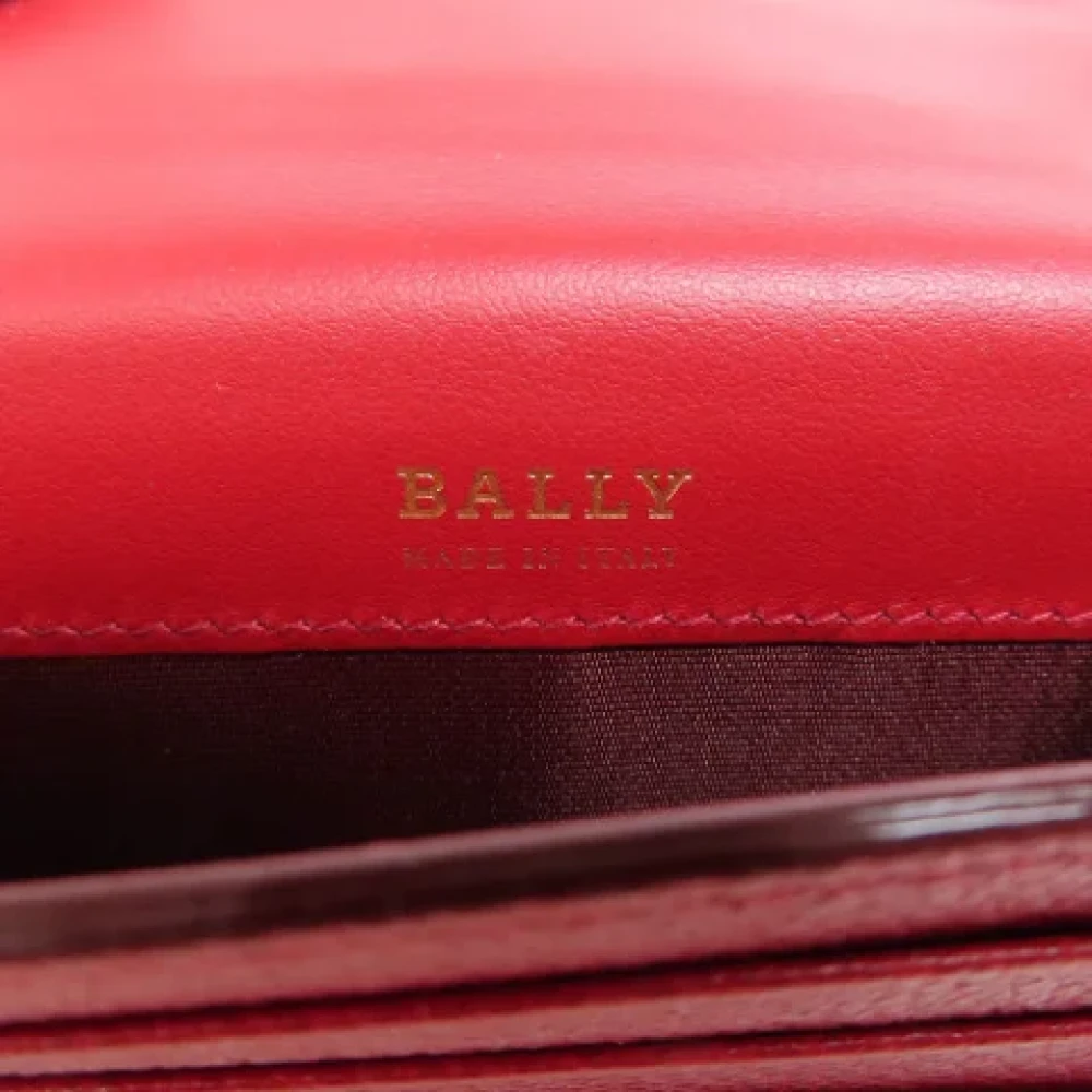 Bally Pre-owned Leather wallets Red Dames