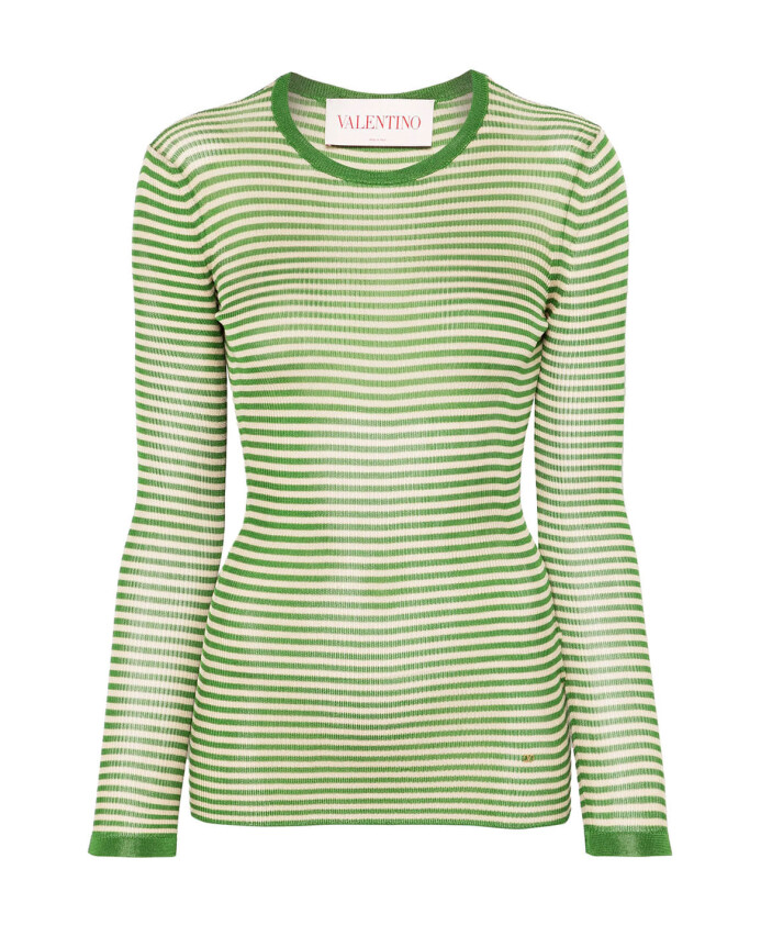 pull-elegant-avec-un-design-unique