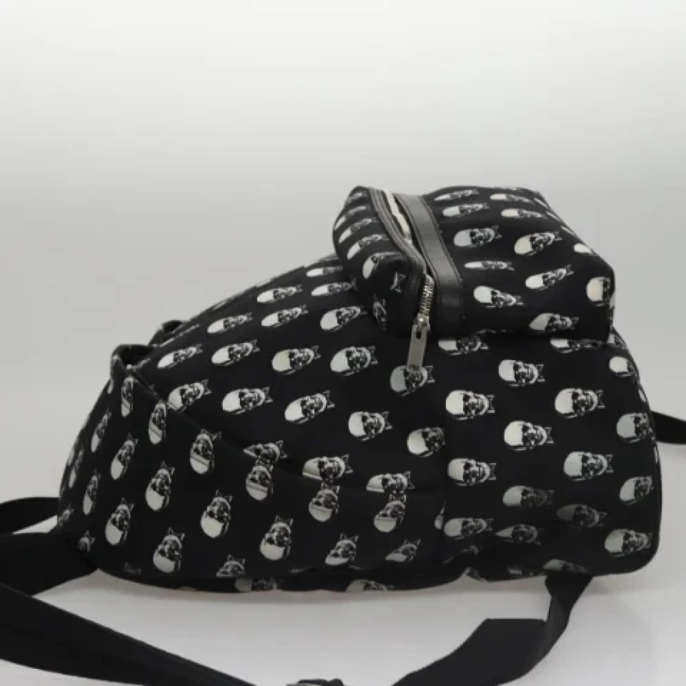 Saint Laurent Vintage Pre-owned Nylon backpacks Black Dames