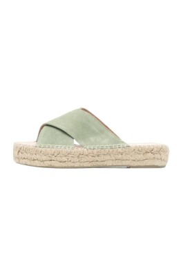 crossed-straps-suede-sandals-natural-jute