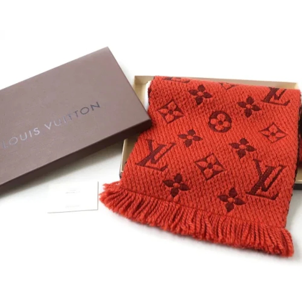 Louis Vuitton Vintage Pre-owned Wool scarves Orange Dames
