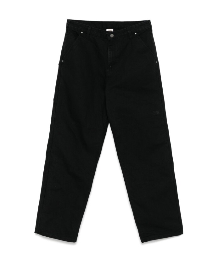 black-trousers-for-outdoor-adventures