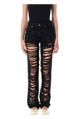 black-distressed-slim-fit-jeans
