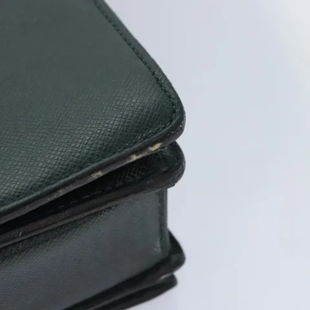 Louis Vuitton Vintage Pre-owned Leather briefcases Green Dames