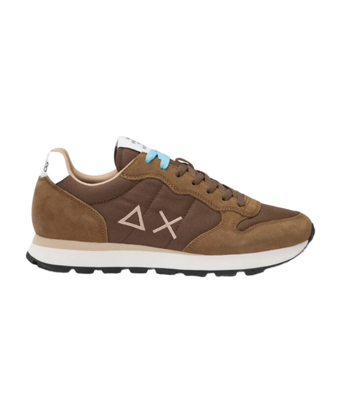 sneakers-en-tissu-et-daim-solides