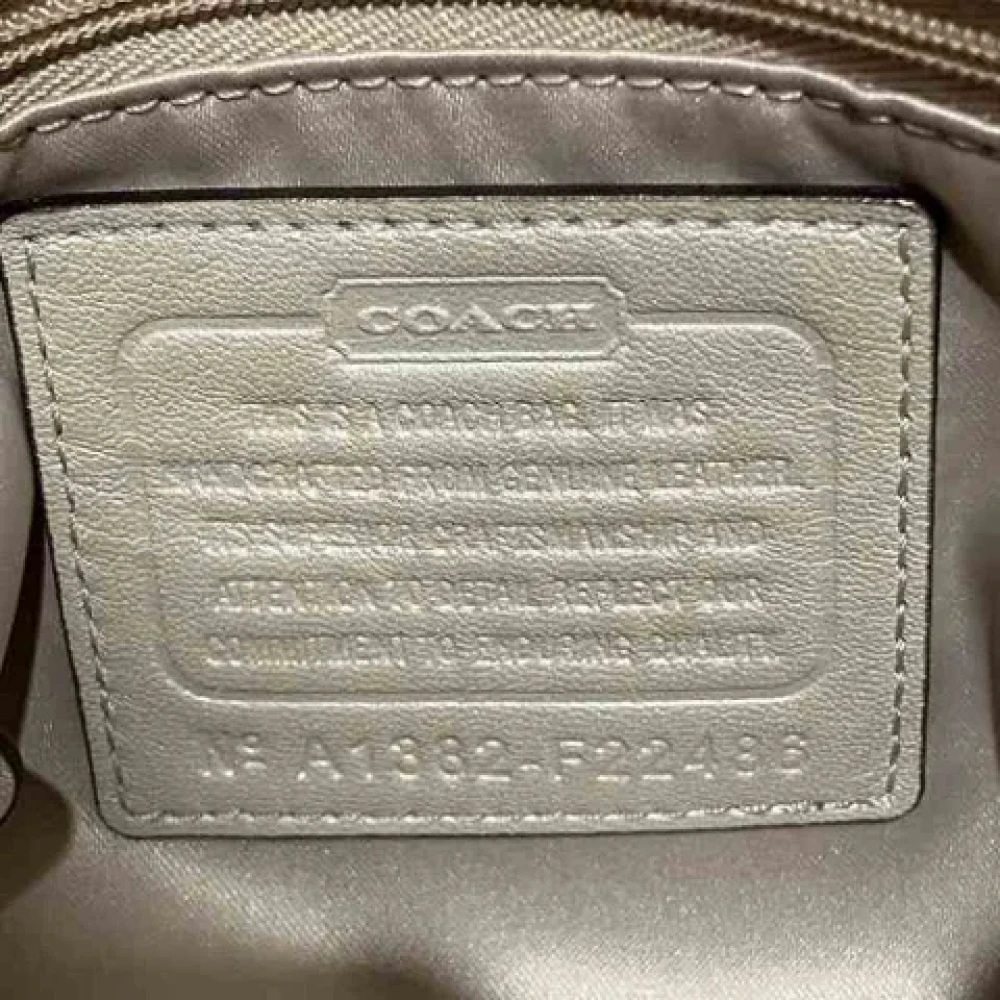 Coach Pre-owned Leather handbags Pink Dames