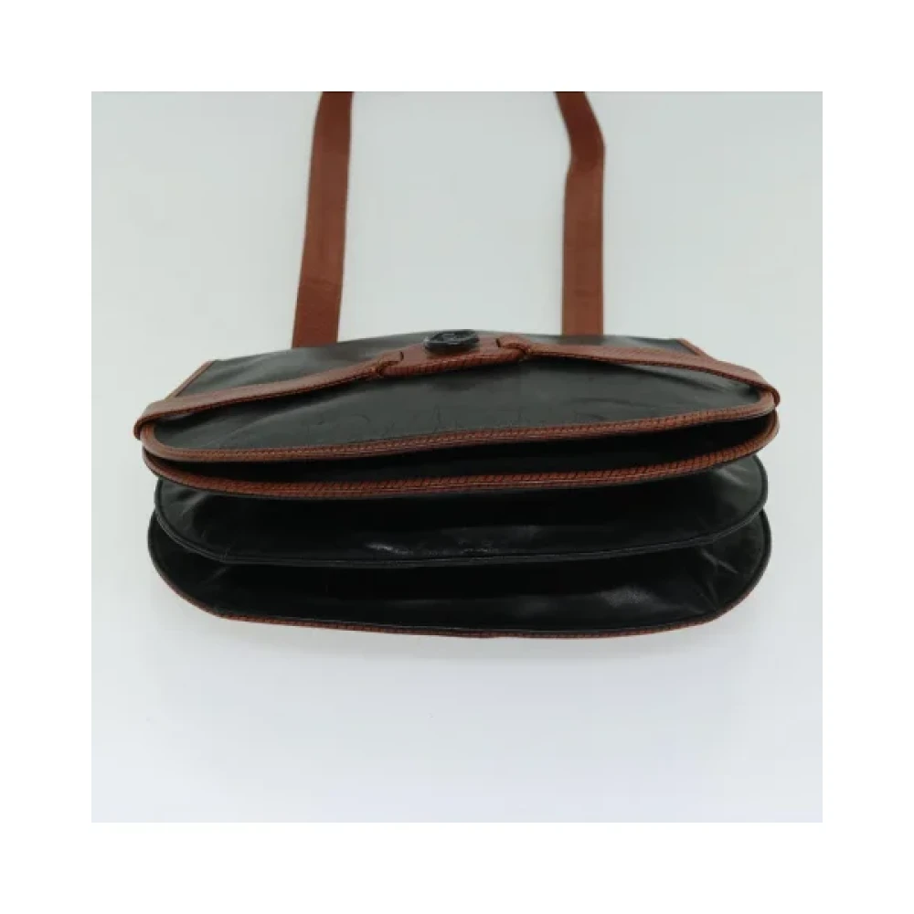 Valentino Vintage Pre-owned Leather shoulder-bags Black Dames