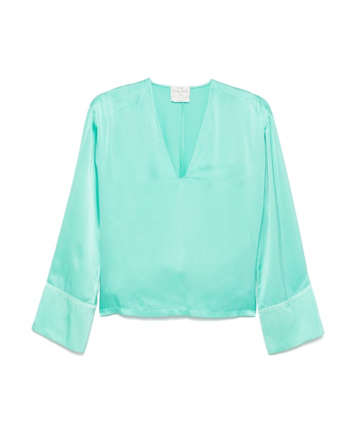 blauwgroene-top-met-v-hals-en-wijde-mouwen