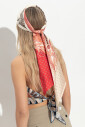 foulard-en-soie-imprime