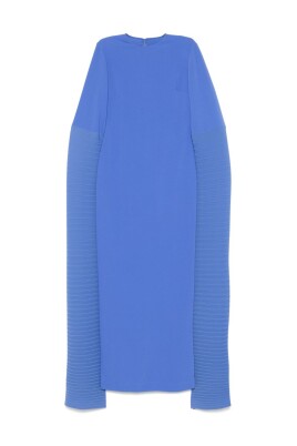 blue-crew-neck-dress-with-rear-slit