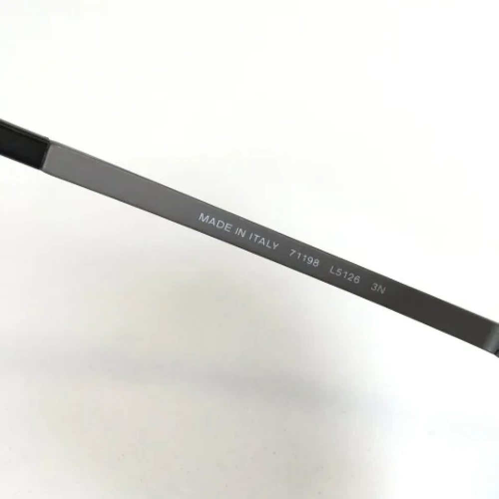 Chanel Vintage Pre-owned Metal sunglasses Black Dames