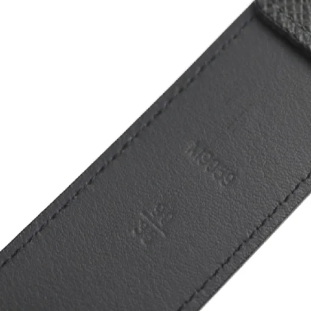 Louis Vuitton Vintage Pre-owned Leather belts Black Dames