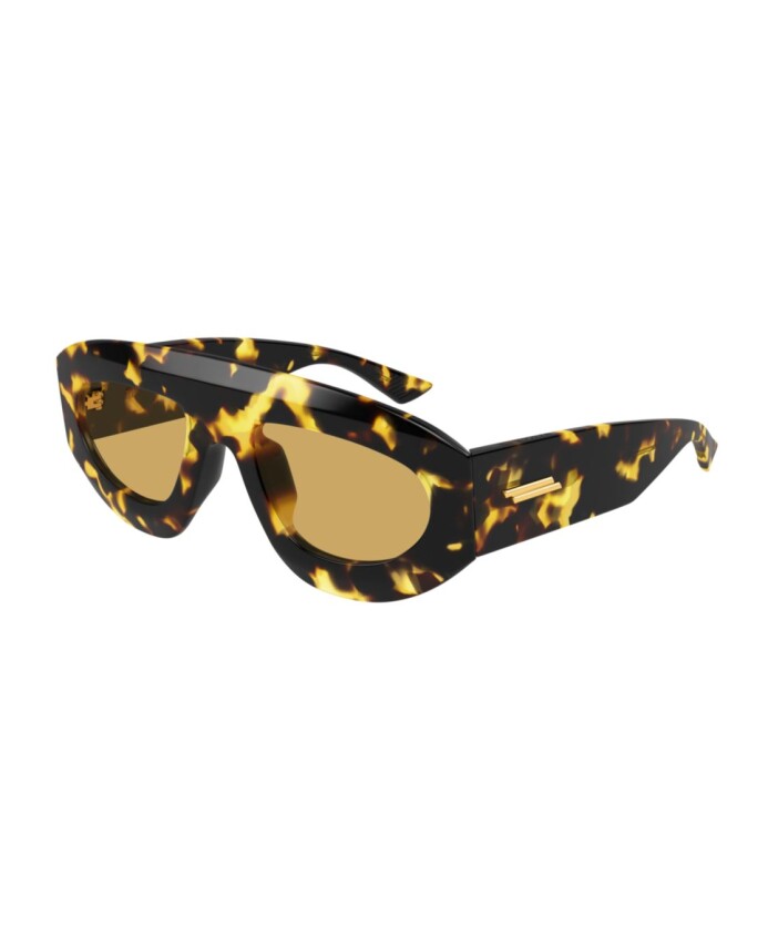 stylish-sunglasses-for-every-outfit