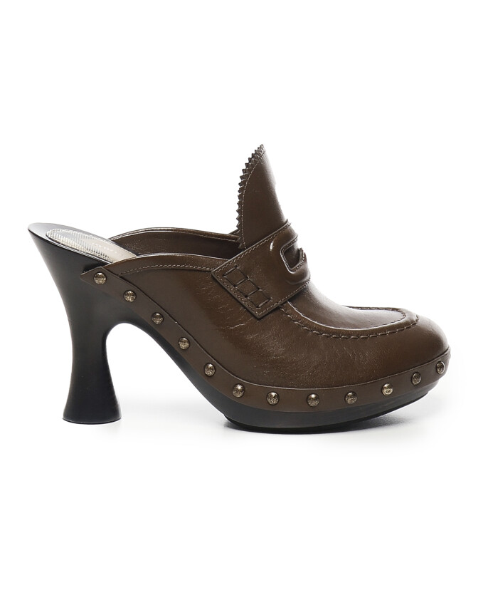 sneakers-marron-avec-semelle-en-bois