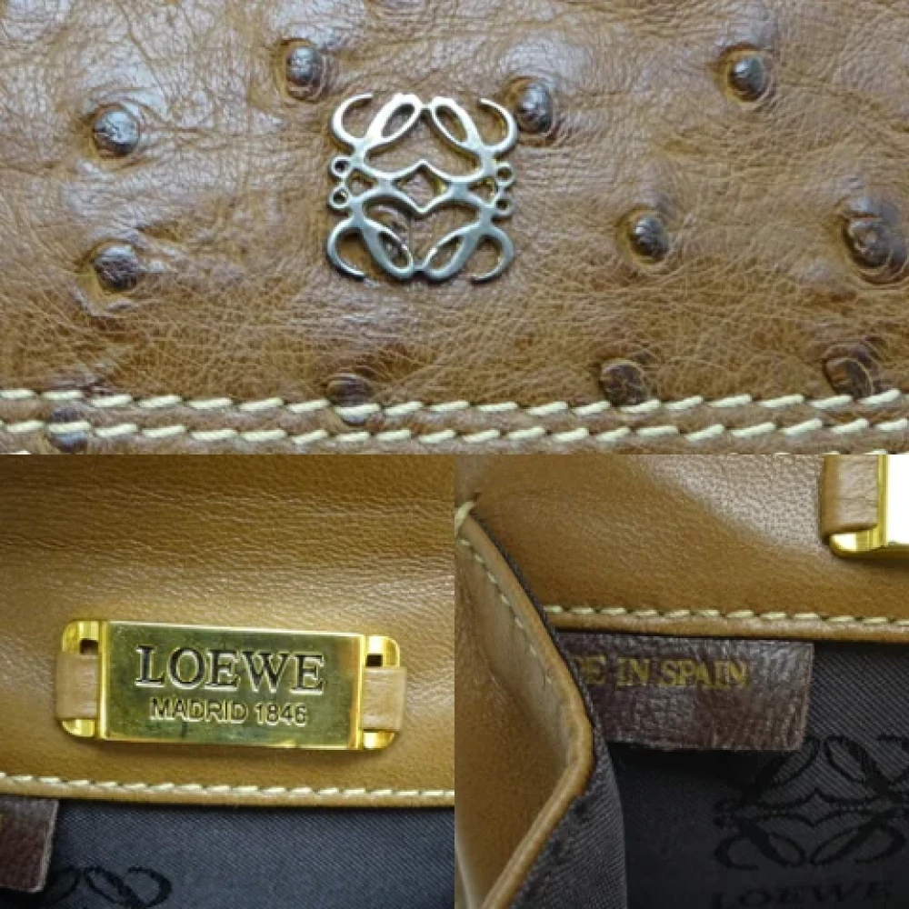 Loewe Pre-owned Fabric shoulder-bags Brown Dames