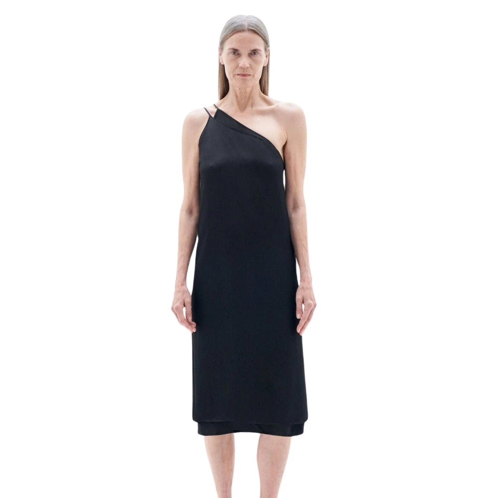 Filippa K Svart Asymmetrisk Seersucker Klänning Black, Dam