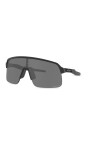 oo9463-946305-sunglasses