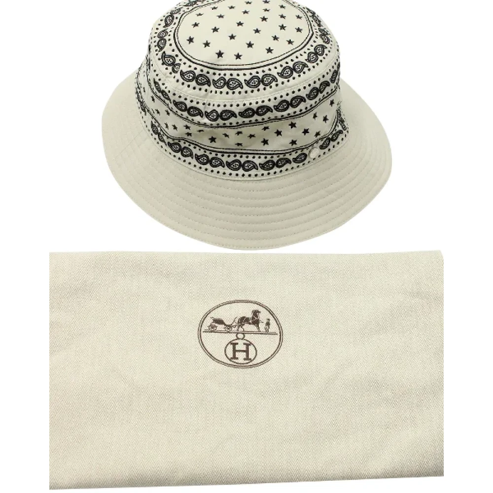 Hermès Vintage Pre-owned Polyester hats Beige Dames