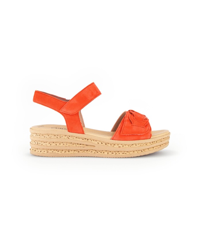 sandales-compensees-en-daim-orange