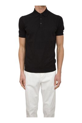 black-polo-shirt